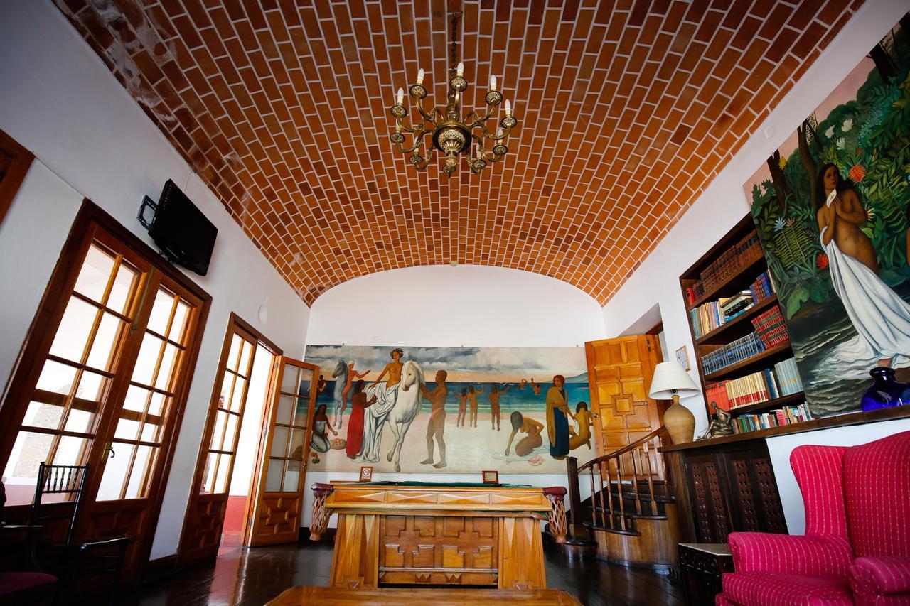 Posada Del Tepozteco - Hotel & Gallery Tepoztlan Bagian luar foto